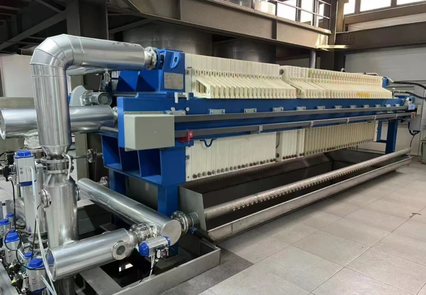 Quy tr&igrave;nh tinh chế dầu v&agrave; chất b&eacute;o